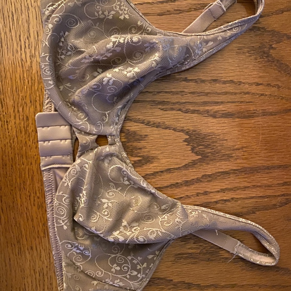 Lilyette Tan Lace Full-Coverage Bra